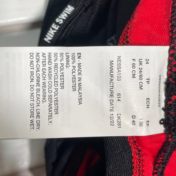 Nike Men's HydraStrong Colorblock Jammer Swimsuit Black/red 24 - Picture 5 of 7